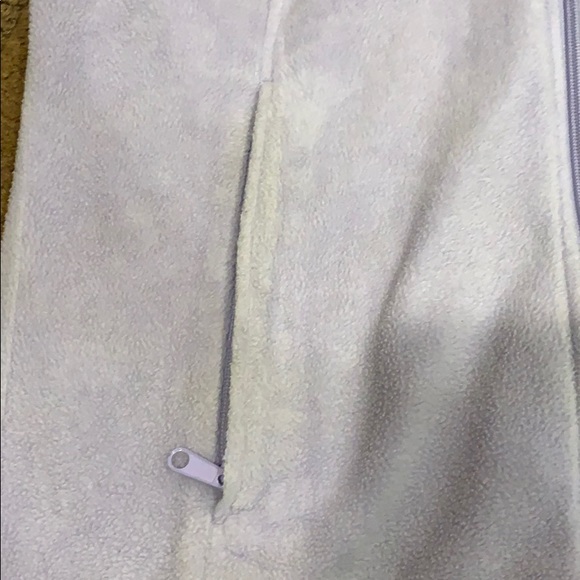 Light purple fleece zip up - Picture 3 of 4